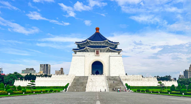 memoriale di chiang kai-shek. taiwan. taipei. - national chiang kai shek memorial hall foto e immagini stock