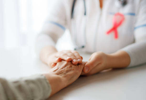 istock Support people living with tumor illness 1933898632