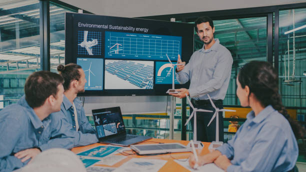 istock Engineer Team Meeting of Sustainable Energy Project, solar panel project, power innovation 1933986301