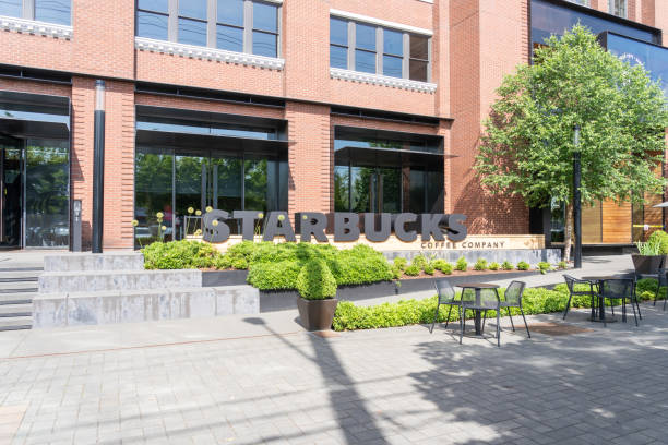 starbucks headquarters in seattle, washington, usa - starbucks sign coffee seattle стоковые фото и изображения