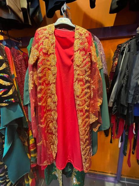 istock Kurdish dresses and traditions 1934555449
