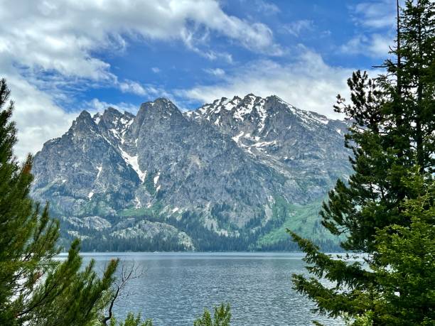 istock Lake, Jenny, Grand Teton 1934600153
