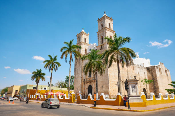 Exterior view of the church of San Servacio, in the historic center of the Mexican city of Valladolid, in the state of Yucatan.