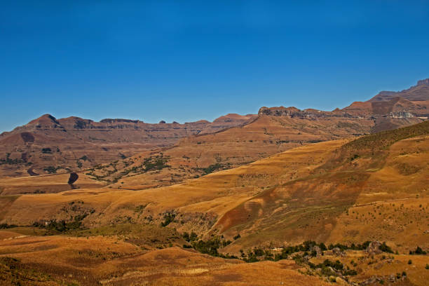 istock Drakensberg Mountain scene 15512 1935377315