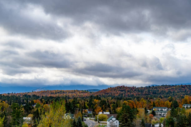 Autumnal leaf colour in Vermont, USA.