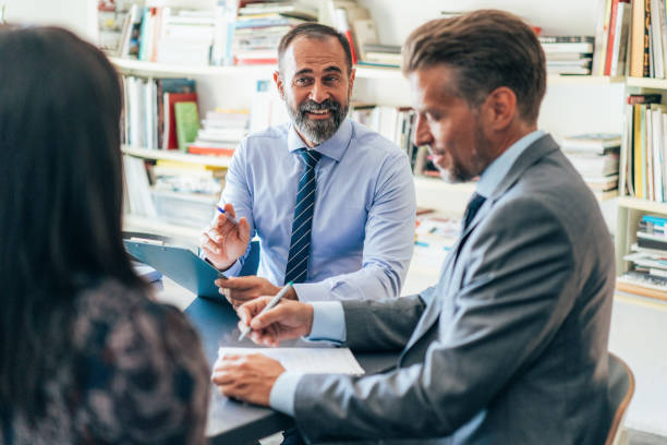 istock Discussion for the new agreement 1935828096