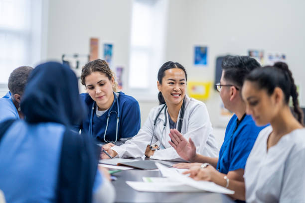 istock Medical Team Meeting 1935988196