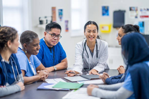istock Medical Professionals Team Meeting 1935988201