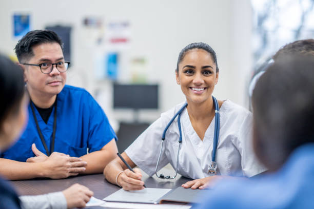 istock Medical Team Meeting 1935988205