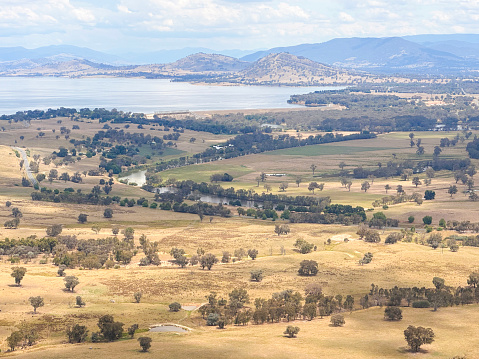 Aerial view of the Hume Weir and farmland on the border of NSW and Victoria, Australia