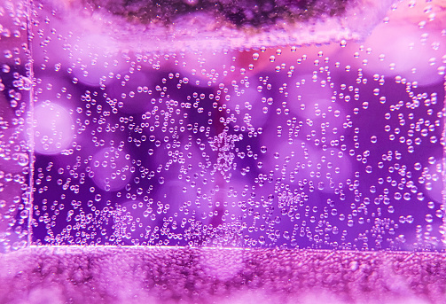 Ethereal liquid space with droplets