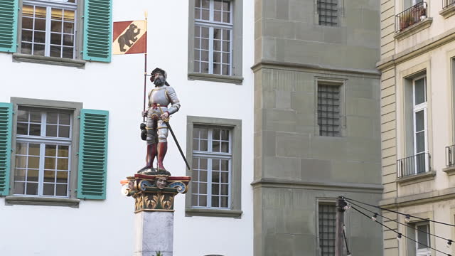 Vennerbrunnen Statue In Bern, Switzerland