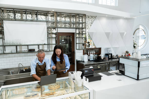 istock Crafting Excellence: Senior Couple's Coffee Shop Management and Hands-On Approach 1937653169