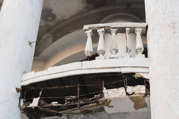 Balcony of the old building is collapsing
