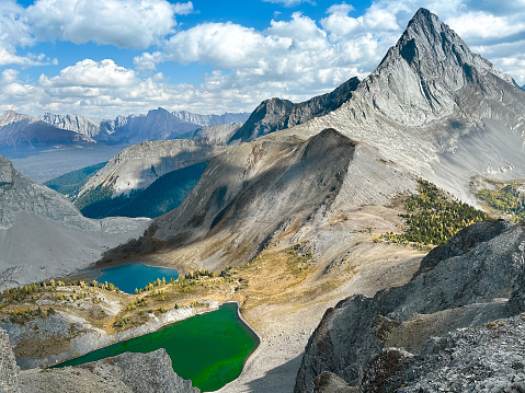 View of the mountains and lakes during a hike in Canada