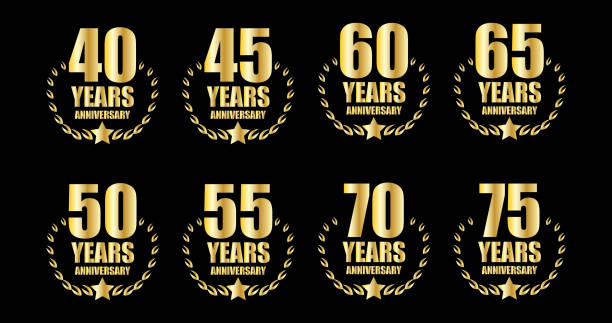 jubiläumsabzeichen vektor 40,45,50,55,60,65,70 und 75 jahre gold - 60 65 years stock-grafiken, -clipart, -cartoons und -symbole