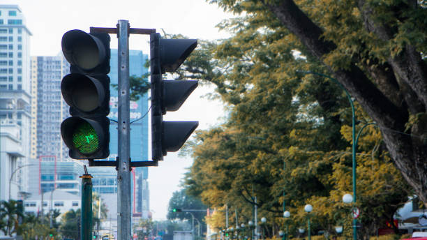 istock green light, traffic light on the stree 1938889253