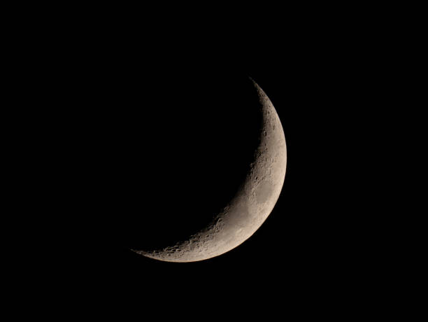 istock close up on waxing crescent moon on night sky 1939117483