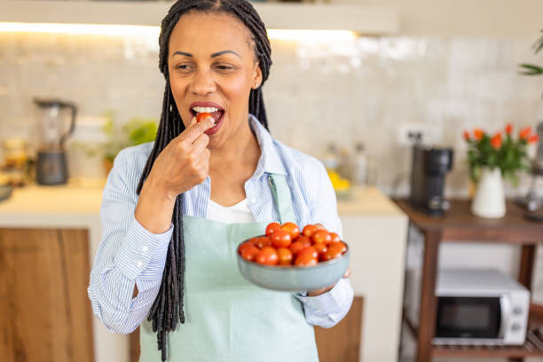 istock Eat fresh and healthy 1939168339