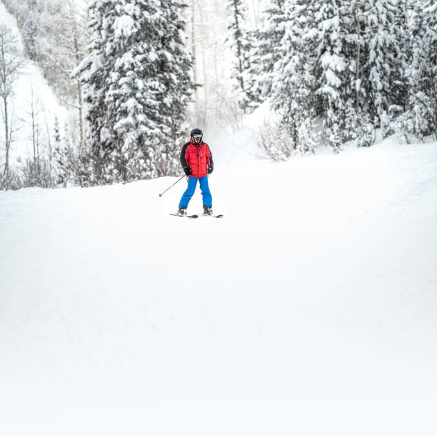 istock Latin man skiing alone in Colorado USA 1939168854