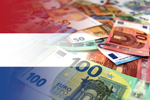 Gradient overlay of the Dutch flag on the euro notes.