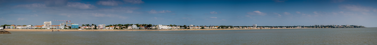 Panoramic photo of Royan beach and its seaside architecture from the 1950s.