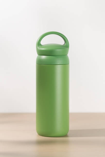 istock Green tumbler 1939891114