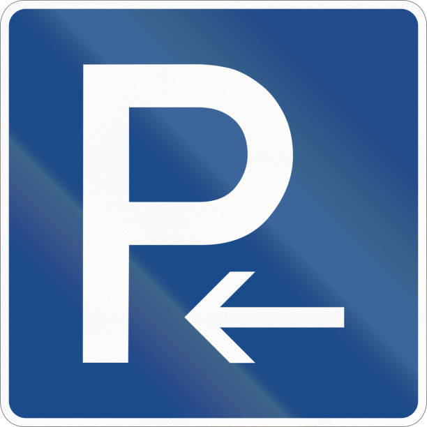 deutsches verkehrsschild - beginn des parkplatzes - letter p direction letter black stock-grafiken, -clipart, -cartoons und -symbole