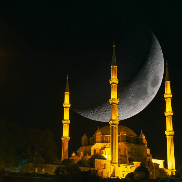 istock Selimiye Mosque and crescent moon 1942108126