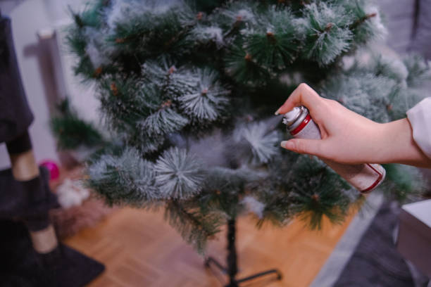 istock Fake snow makes a Christmas tree look fuller 1942394080