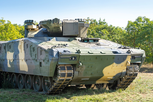 Lynx, infantry fighting vehicle, IFV, turret, 30mm, machine gun,
