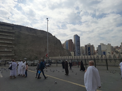 Mecca, Saudi Arabia, January 14, 2024 The bus stop next to the Grand Mosque, the Kaaba,  Alharam mosque is the holiest place for Muslims, and millions come to visit it annually from all over the world