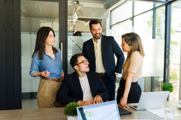 istock Business team working together in a meeting room 1942865645