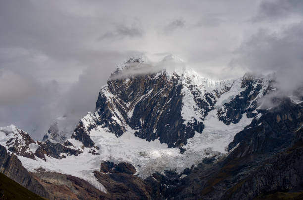 istock Trekking the Cordillera Huayhuash 1943455604