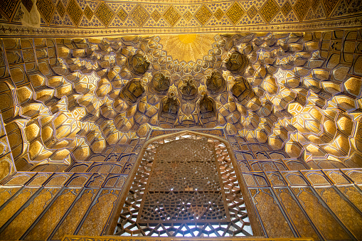 eye blinding golden pattern of ceiling
