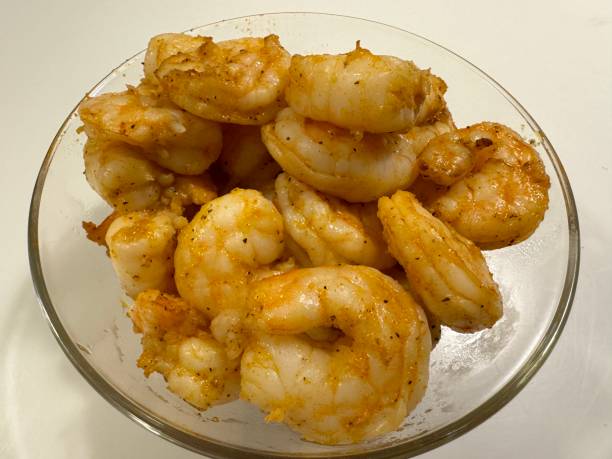 istock Bowl of air fried shrimp 1946339455