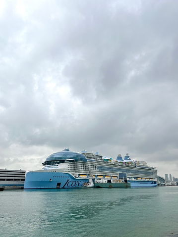 MIAMI, FLORIDA, UNITED STATES OF AMERICA - JANUARY 19: The Icon of the Seas by Royal Caribbean, a luxurious cruise ship measuring 365 metres long, moored at Port Miami, Miami, Florida, United States of America, on January 19, 2024. The Icon of the Seas, the largest cruise ship in the world, sets sail for its maiden voyage on January 27th, 2024.