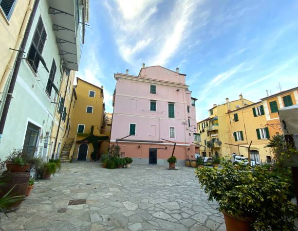 istock City in Italy 1948330584