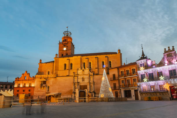 istock Medina del Campo main square decorated for Christmas 1948436303