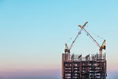 new-skyscraper-under-construction-in-new-york.jpg?b=1&s=170x170&k=20&c=SrywBexnhWAk3Sm7fU0sO6xAxpUBFvhhf99TjII4CJk=