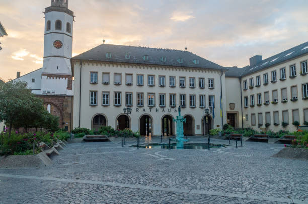 town hall (rathaus) of frankenthal. - frankenthal imagens e fotografias de stock