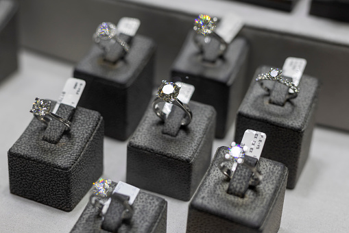 Jewelry diamond rings show in luxury retail store window display