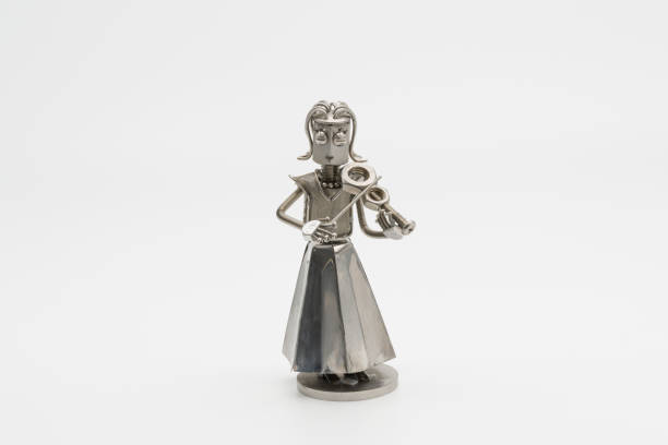 istock Female violinist figure (metal figure) 1949565446