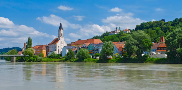 view over the river "inn" to the "innstadt", a district of the famous city of passau. (lower bavaria) - inn history built structure architecture imagens e fotografias de stock
