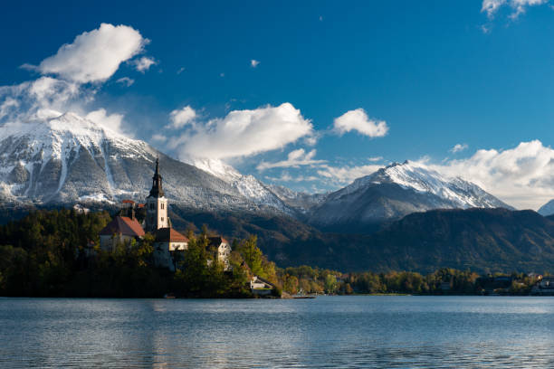 istock Bled lake in the morning autumn 1950531939
