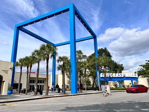 Miami, FL, USA - January 21, 2024: General landscape view of Sawgrass Mills Outlet Mall.

The shopping is the biggest outlet in Miami Area, with the most famous brands around the world as: Adidas, Nike, Calvin Klein, Victory Secrets and much more.