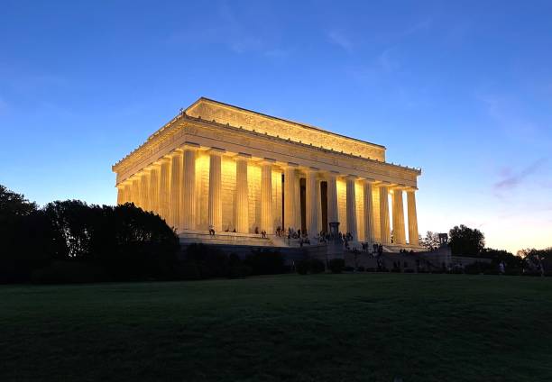 istock Lincoln Memorial lit up at sunset in Washington D.C. 1951377779