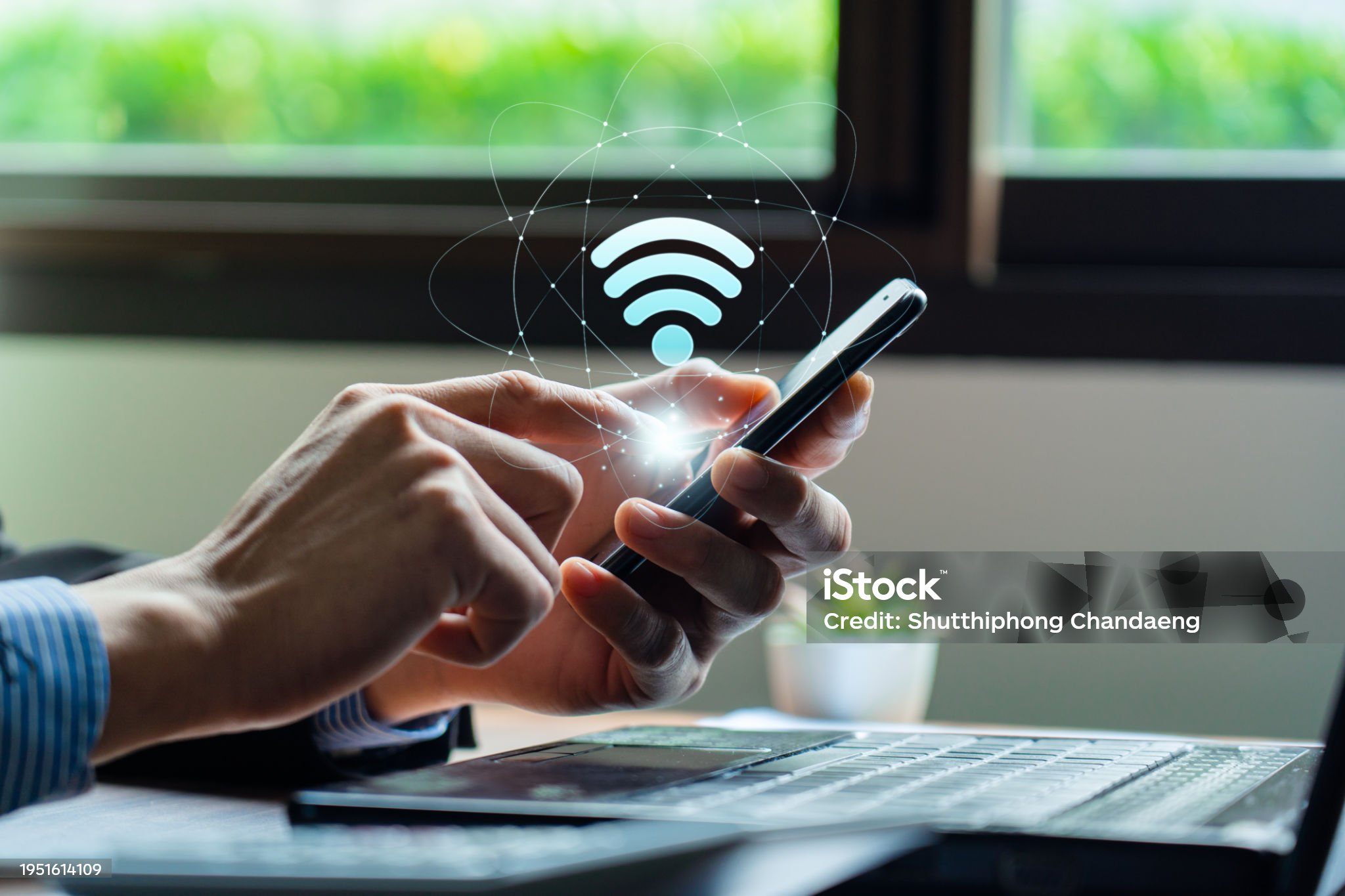 how to check who is using your Wi-Fi