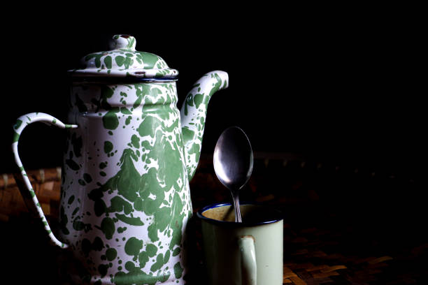 istock The enamel teapot and mug 1951671440
