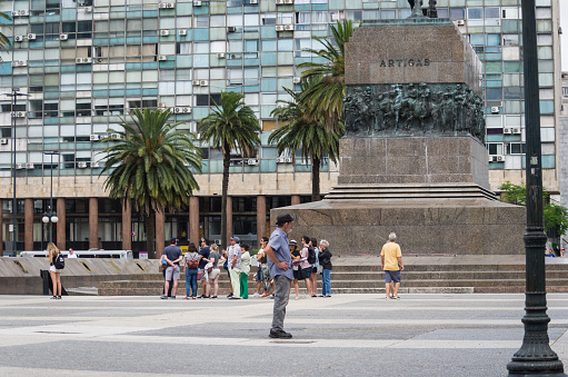 Montevideo, Uruguay - Dezember 29, 2023: Monument to José Artigas, Plaza Independencia, famous town square.